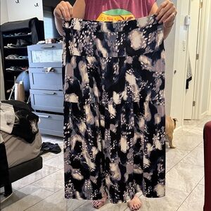 Simply Vera Vera Wang Blue and Cream Abstract Skirt